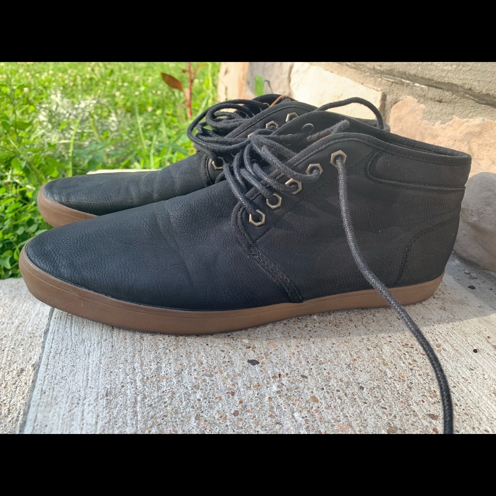 Men’s Mid Sneaker Aldo Boot Black Size 9
